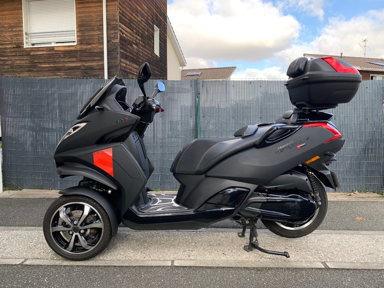 Photo PEUGEOT METROPOLIS