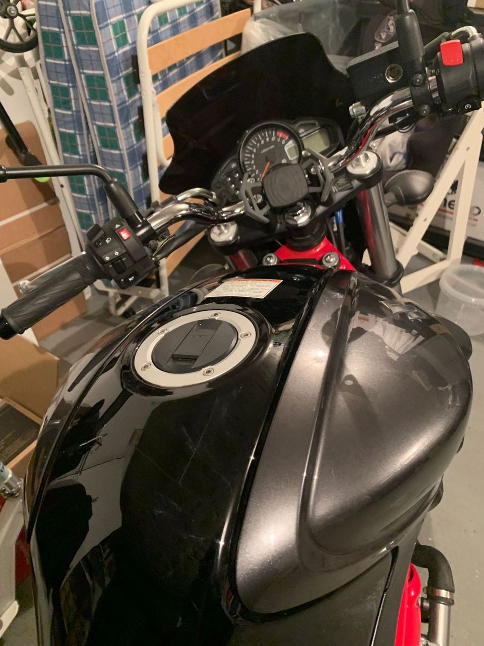 Photo SUZUKI SFV 650 GLADIUS