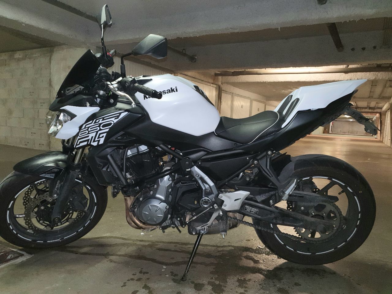 Photo KAWASAKI Z650