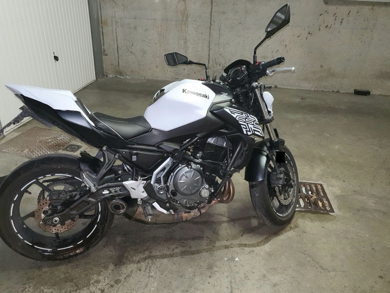 Photo KAWASAKI Z650