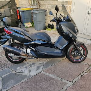 YAMAHA XMAX 125 ABS