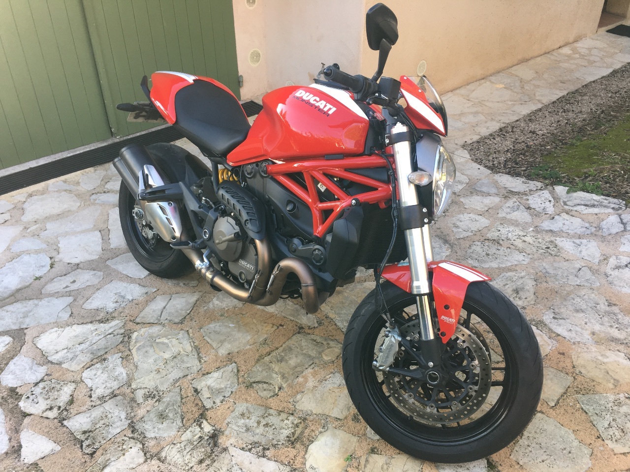Photo DUCATI MONSTER 821