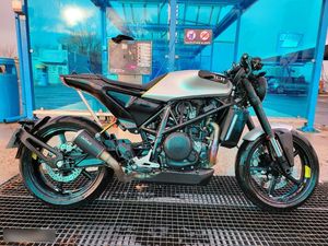 HUSQVARNA VITPILEN 701