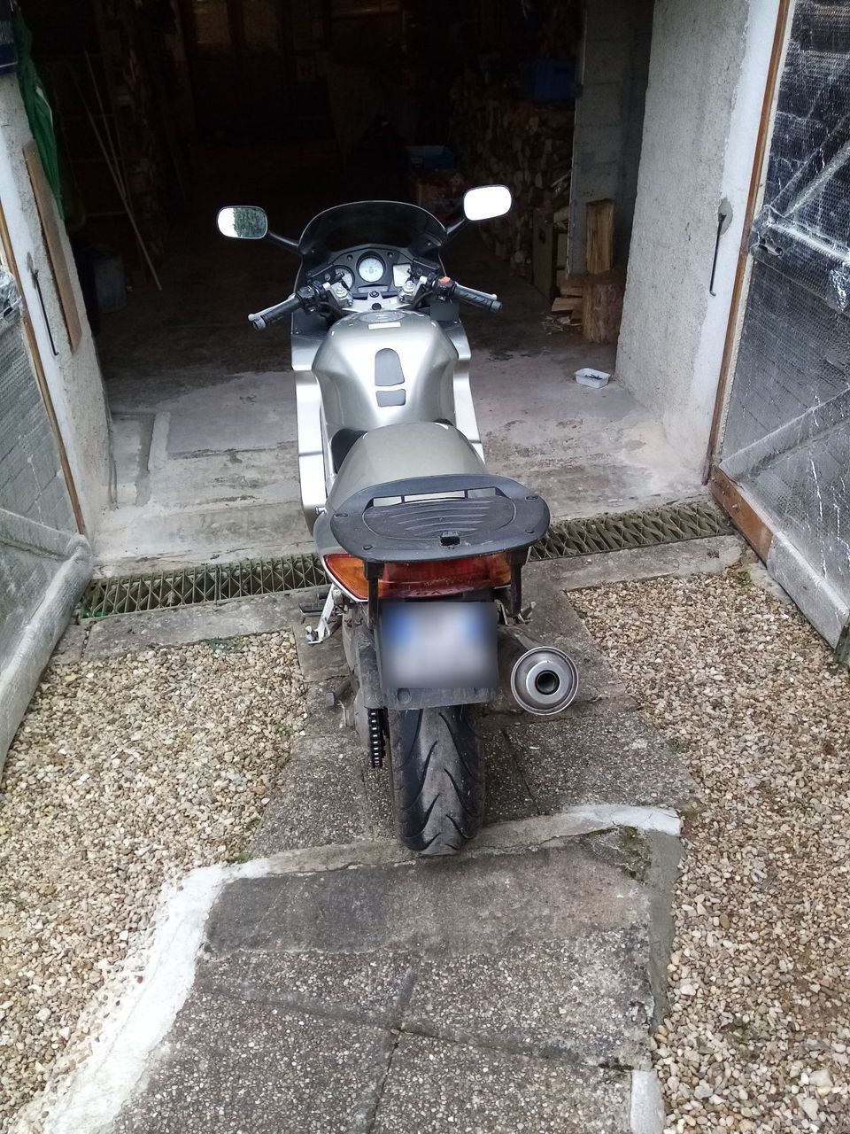Photo HONDA VFR 800