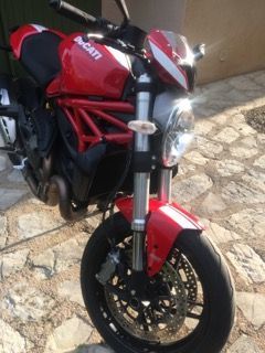 Photo DUCATI MONSTER 821
