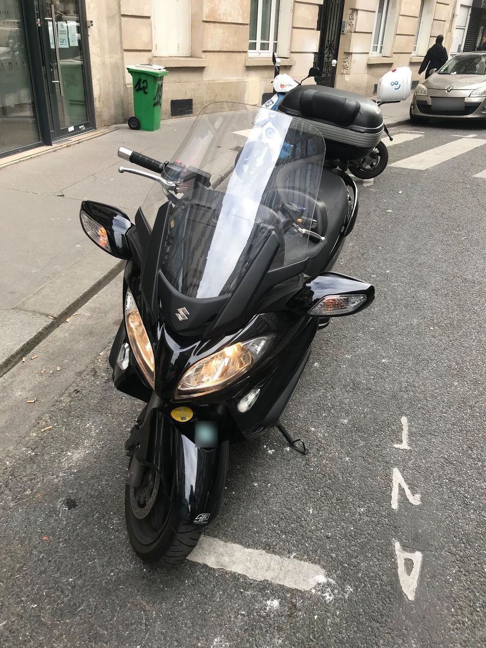 Photo SUZUKI BURGMAN 650