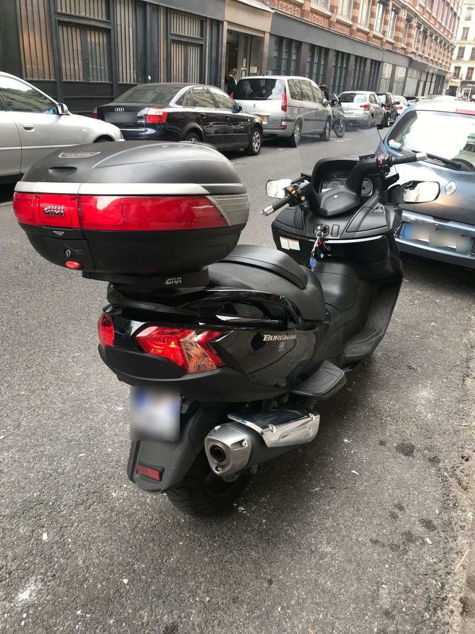 Photo SUZUKI BURGMAN 650