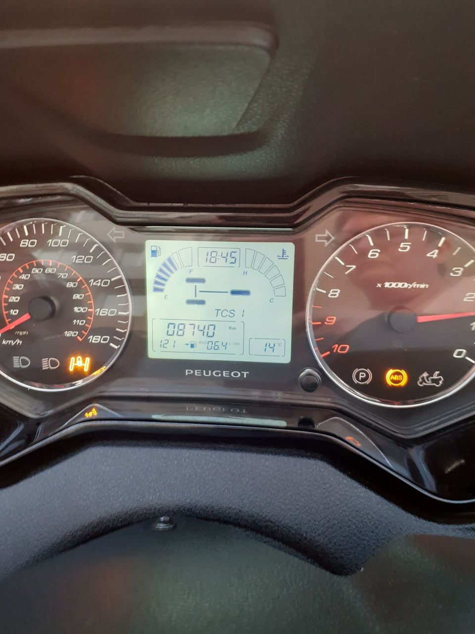 Photo PEUGEOT METROPOLIS 400