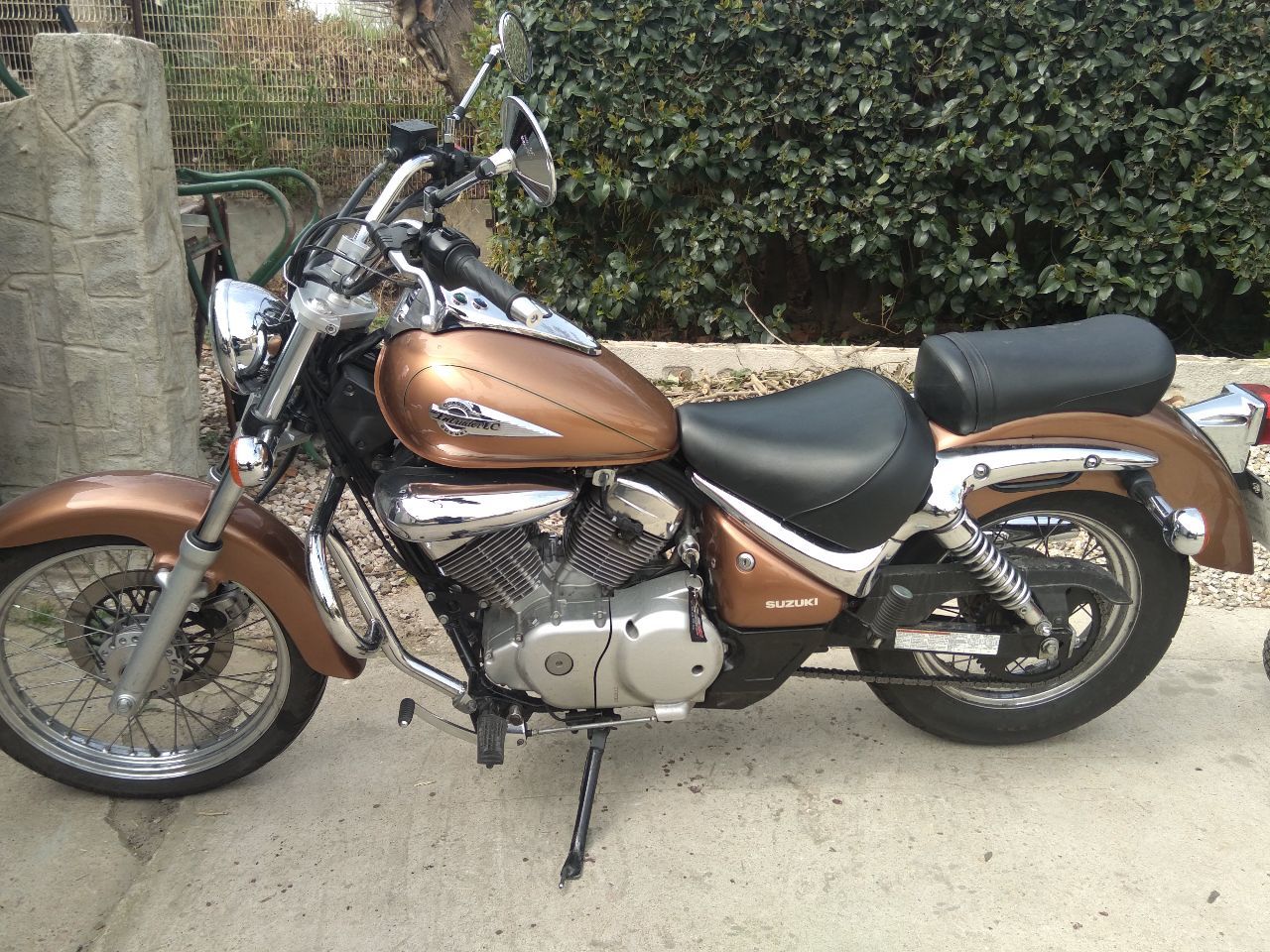 Photo SUZUKI INTRUDER 125