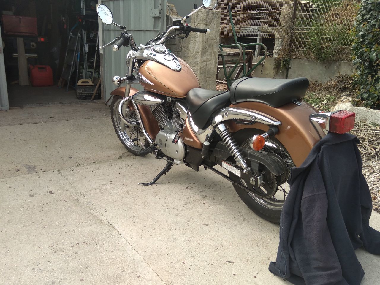 Photo SUZUKI INTRUDER 125
