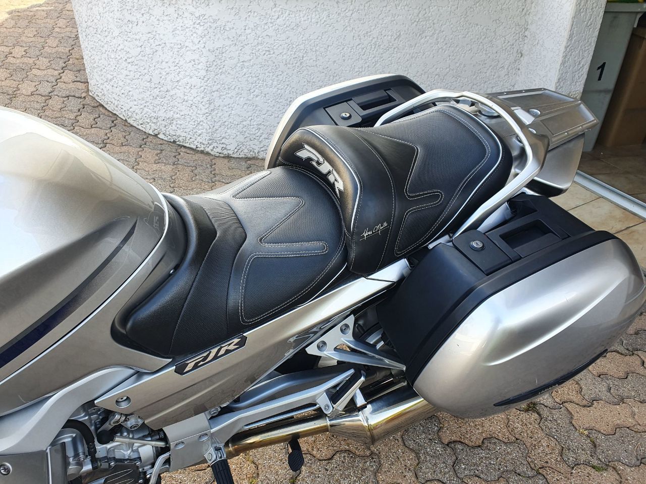 Photo YAMAHA FJR 1300 A