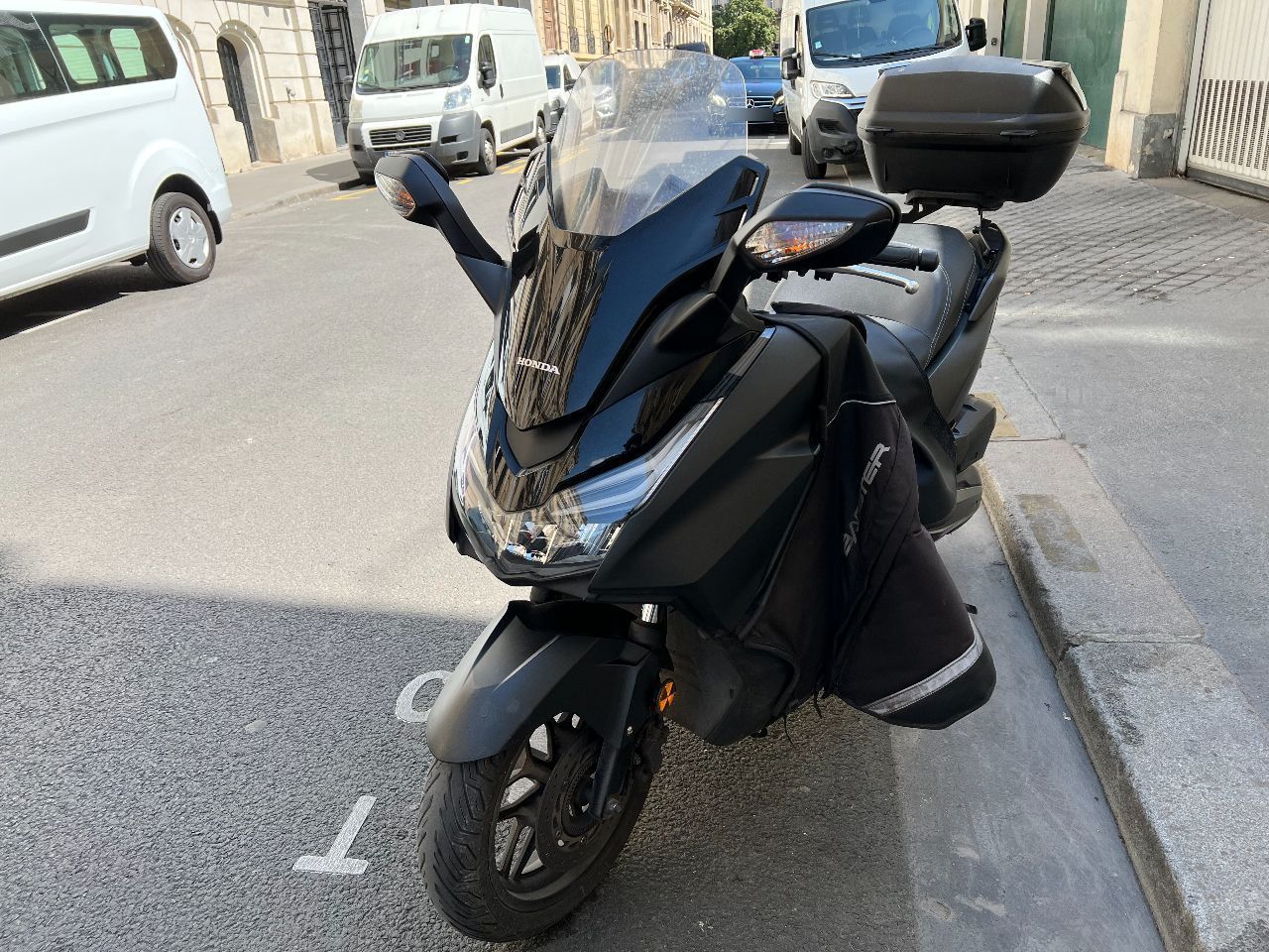 Photo HONDA NSS 125 AD