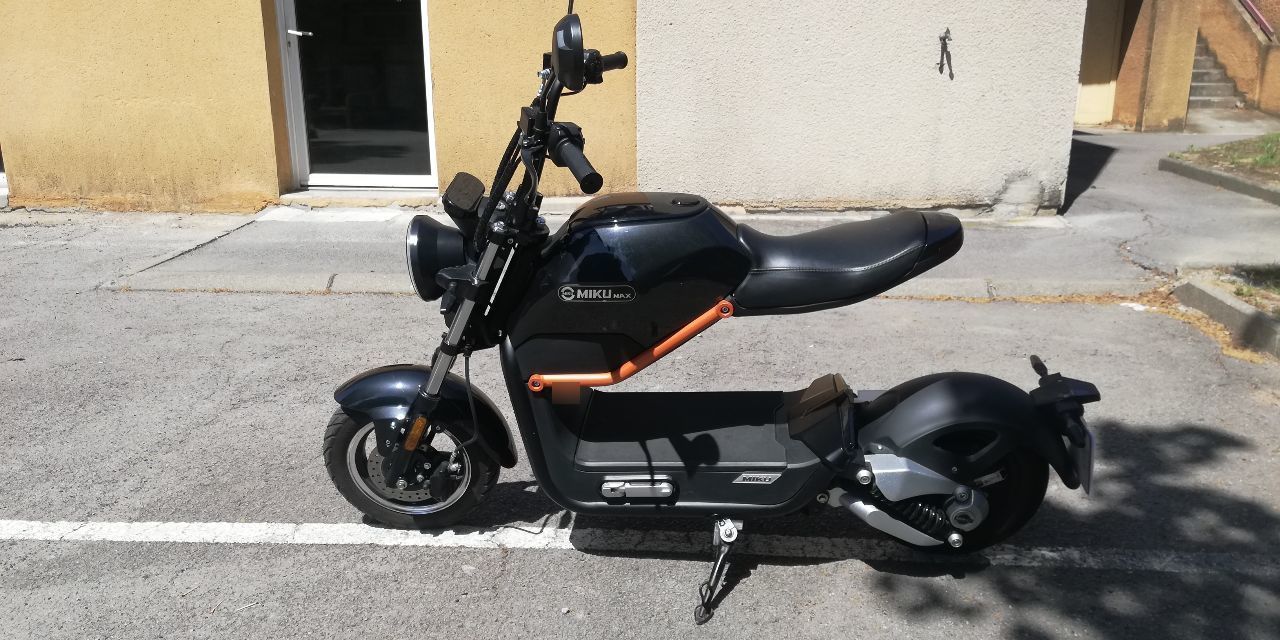 Photo SUNRA MIKU MAX