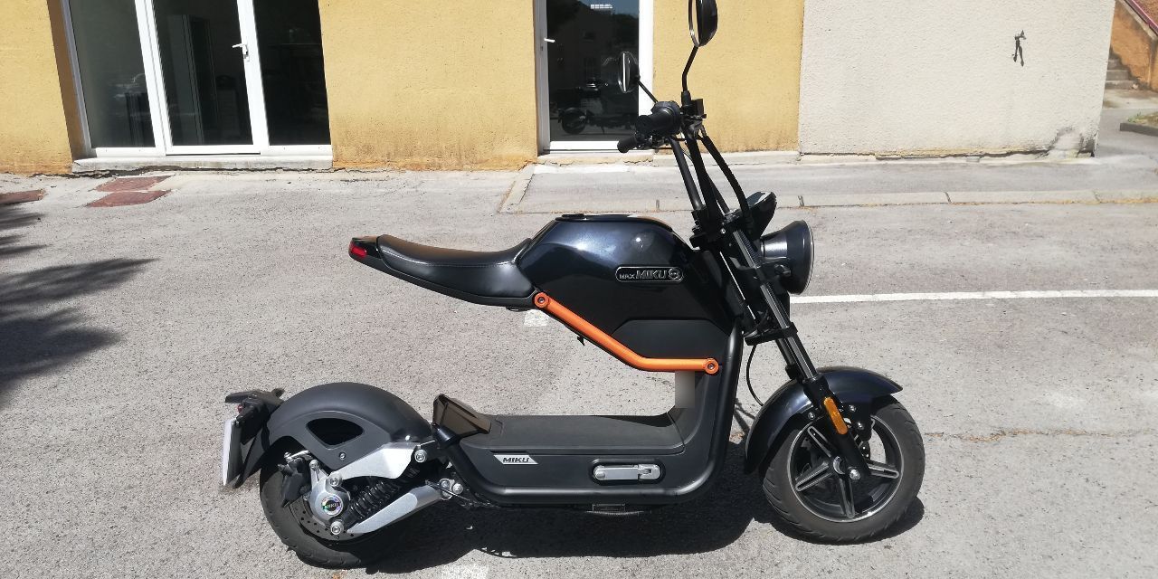 Photo SUNRA MIKU MAX