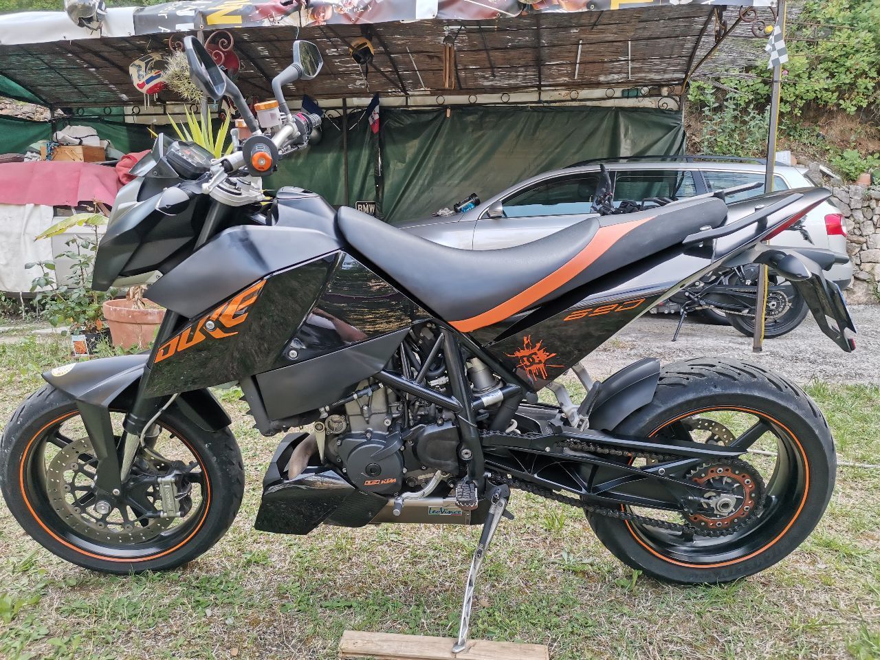 Photo KTM DUKE 690