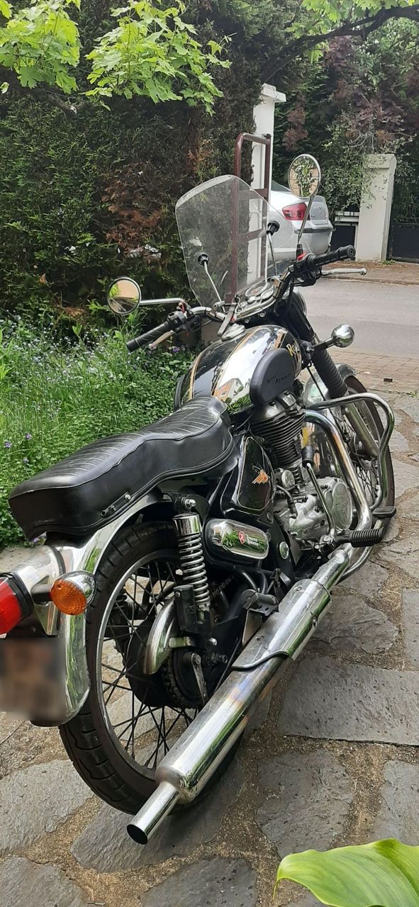 Photo ROYAL ENFIELD 500