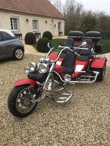 TRIKE BOOM FAMILLY L5 1.6 MUSCLE 100CV