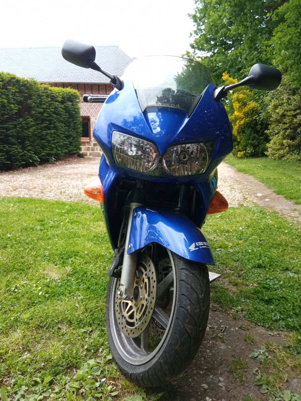 Photo HONDA VFR 800