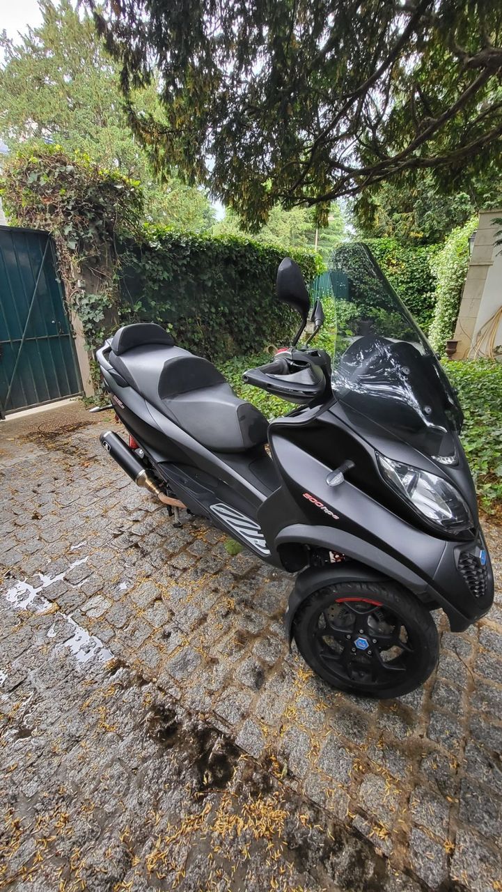 Photo PIAGGIO MP3 500 LT
