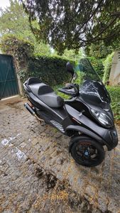 PIAGGIO MP3 500 LT