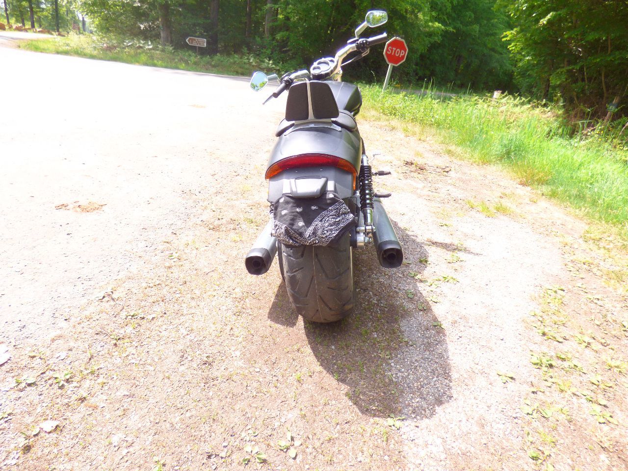 Photo HARLEY DAVIDSON VRS