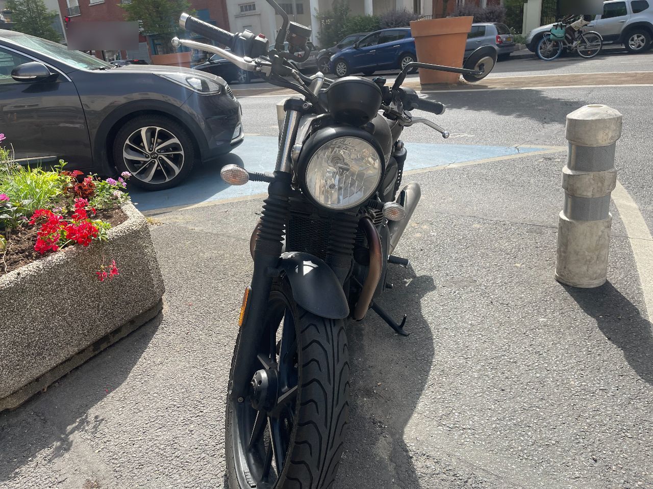 Photo TRIUMPH STREET TWIN