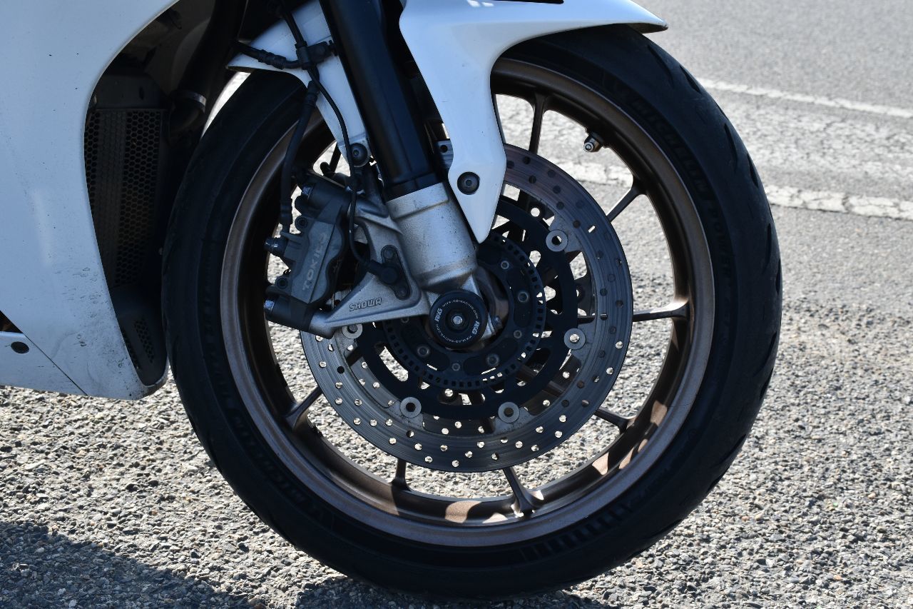 Photo HONDA VFR 800 F