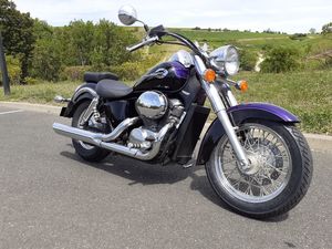 HONDA SHADOW 750