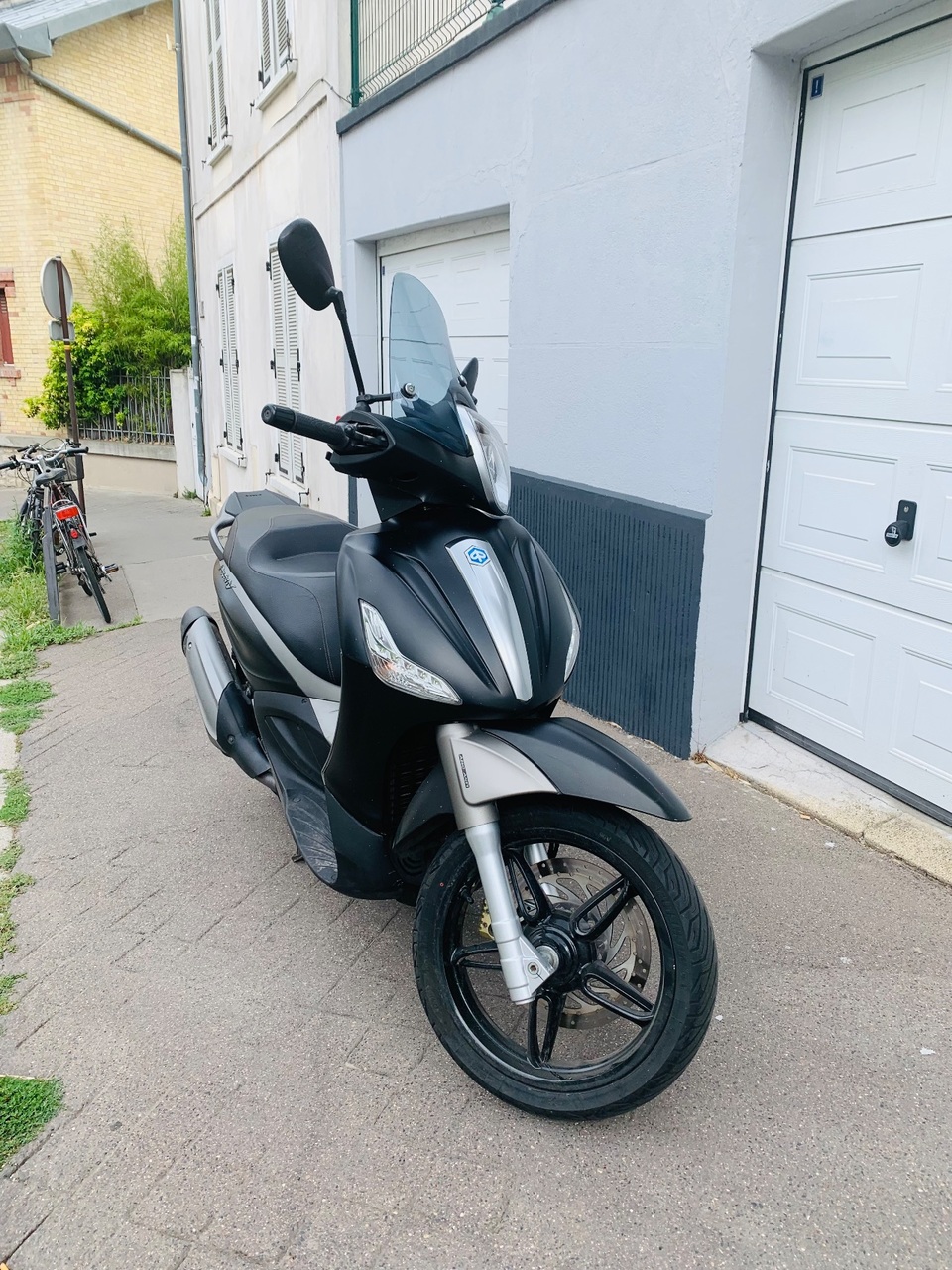 Photo PIAGGIO BEVERLY 350