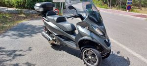 PIAGGIO MP3 500