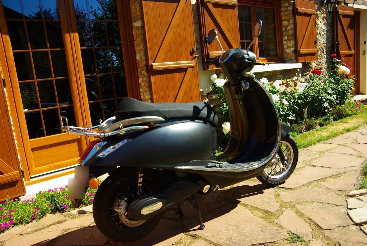 Photo EFUN PUSA 5000