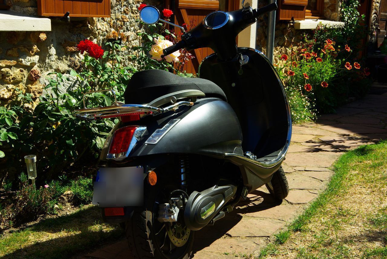 Photo EFUN PUSA 5000