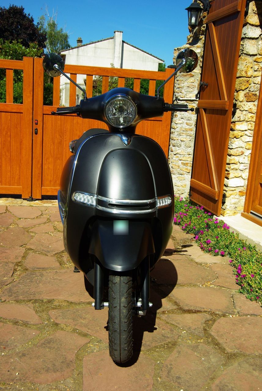 Photo EFUN PUSA 5000