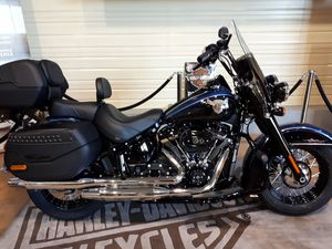 HARLEY DAVIDSON SOFTAIL HERITAGE 1868