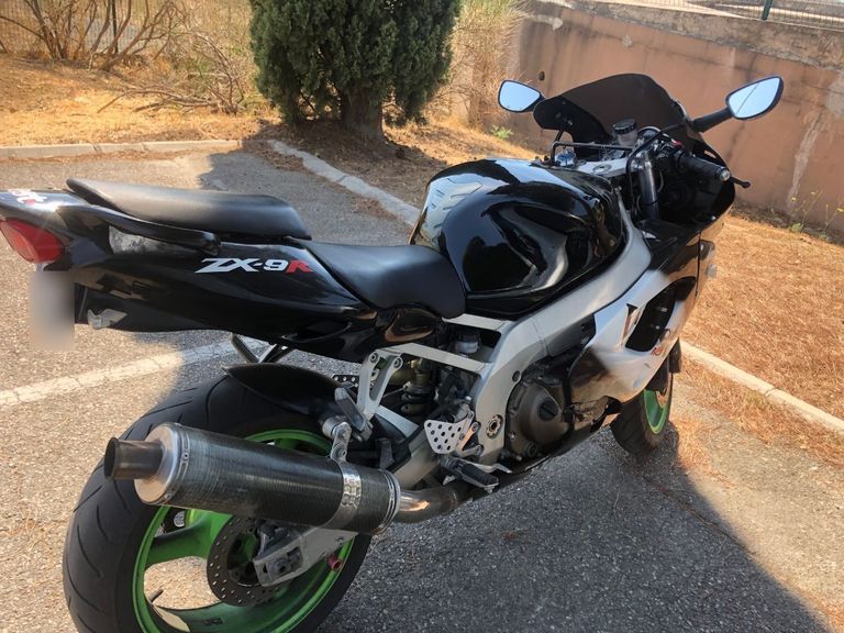 KAWASAKI ZX9R - Var - Bonnie&Car occasion