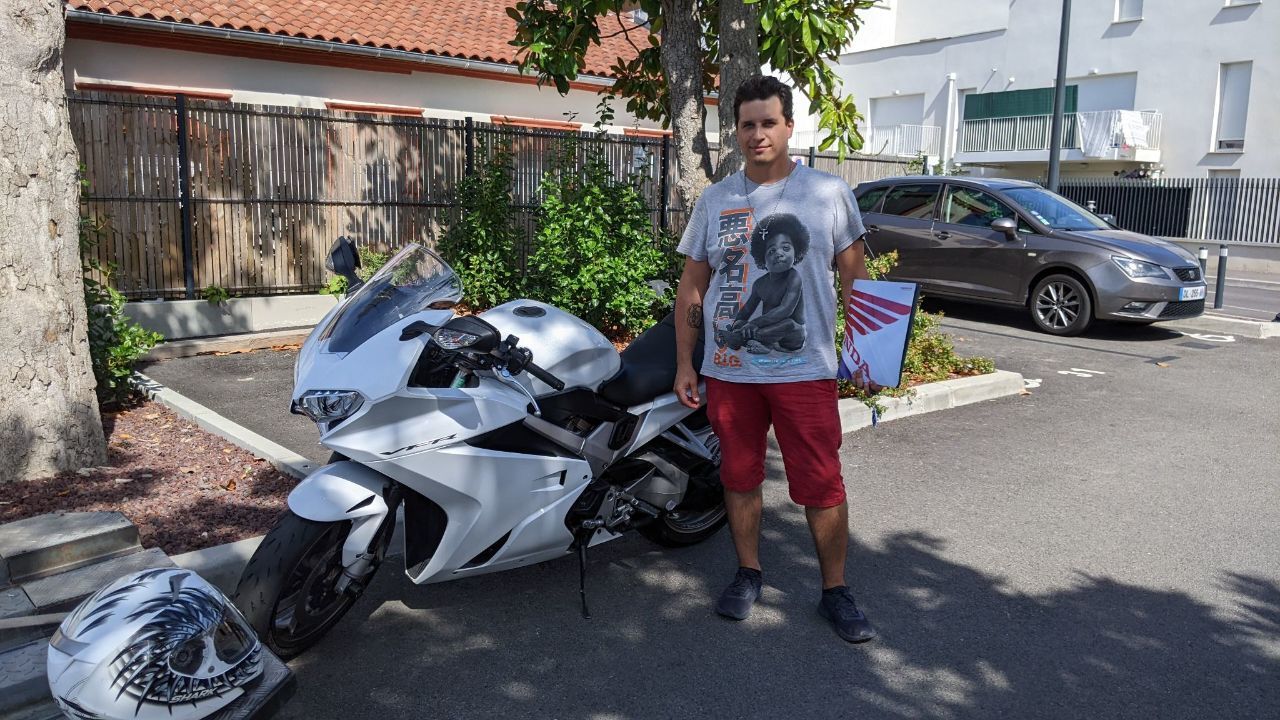 Photo HONDA VFR 800 F