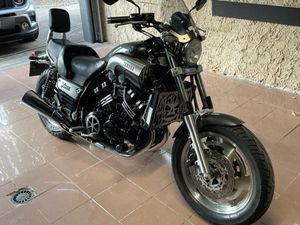YAMAHA VMAX 1200 CARBONE