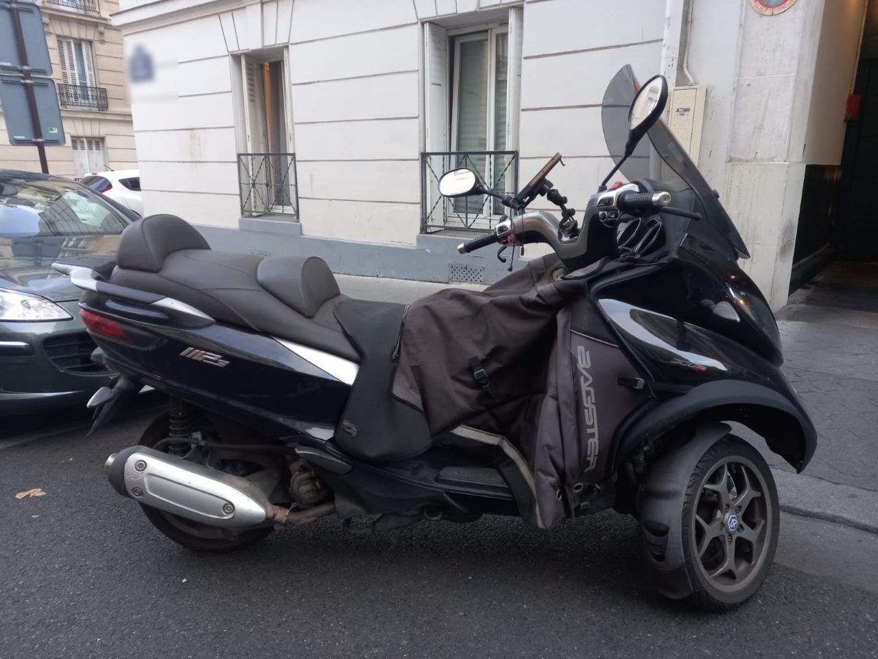 Photo PIAGGIO MP3 300 LT