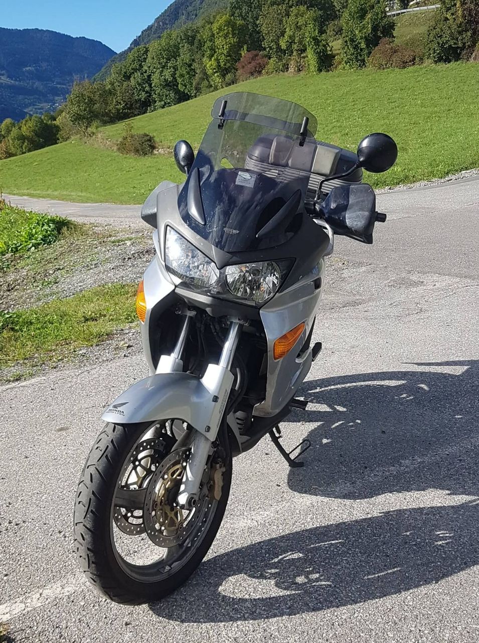 Photo HONDA VARADERO 1000