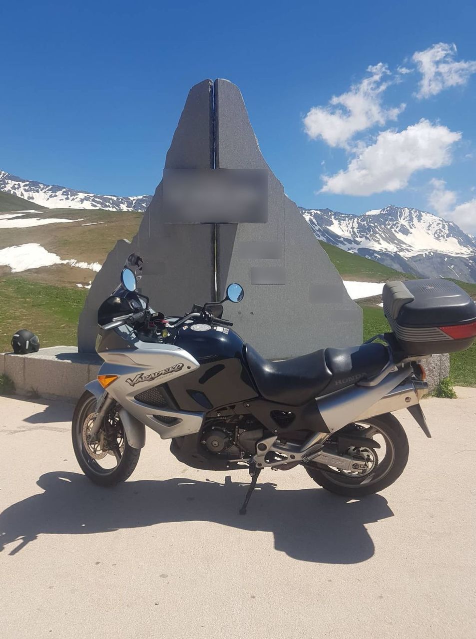 Photo HONDA VARADERO 1000