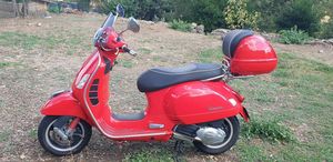 VESPA GTS 125