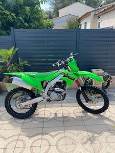 KAWASAKI KXF 250