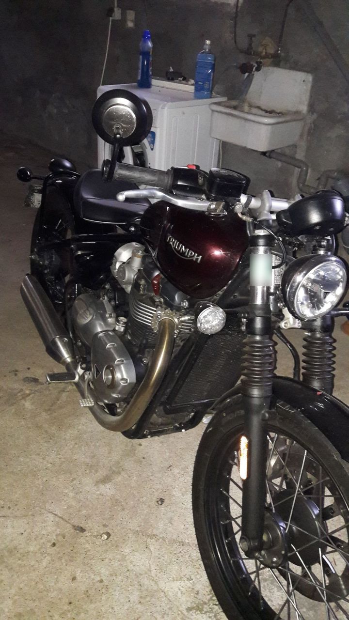 Photo TRIUMPH BONNEVILLE