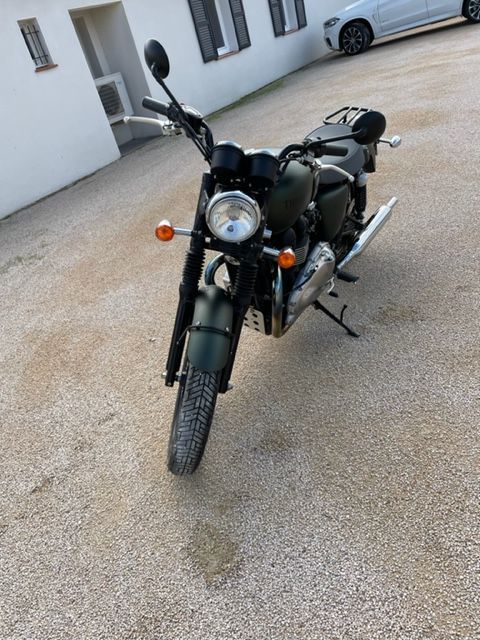 Photo TRIUMPH BONNEVILLE