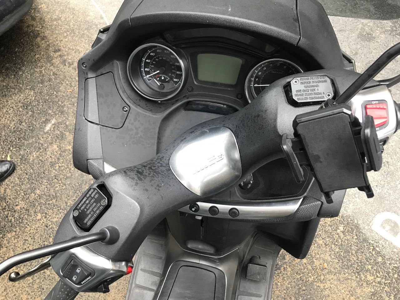 Photo PIAGGIO MP3 300 LT