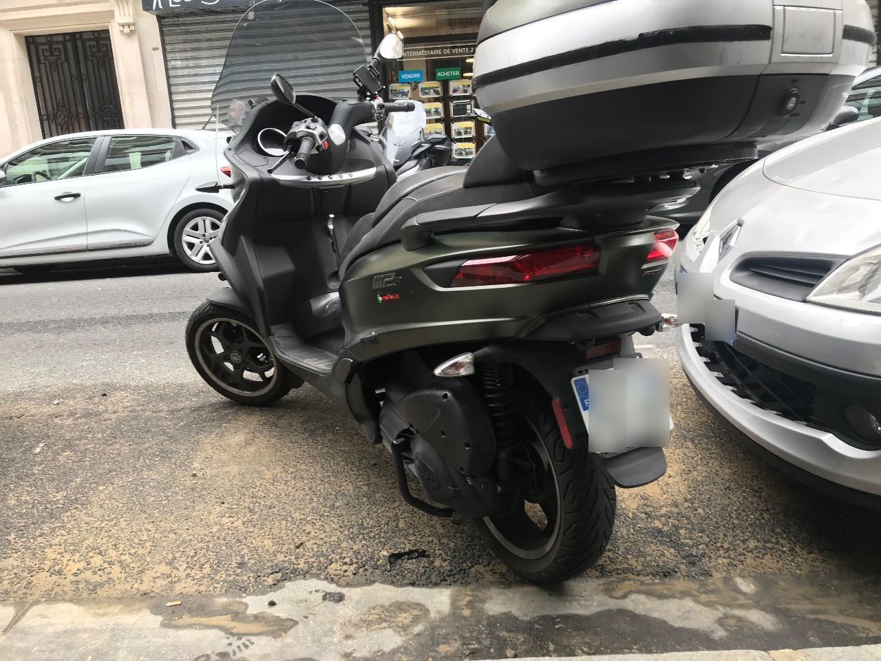 Photo PIAGGIO MP3 300 LT