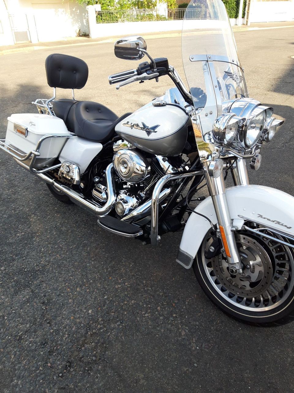 Photo HARLEY DAVIDSON ROAD