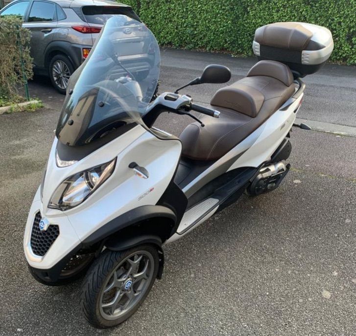 Photo PIAGGIO MP3 500 LT