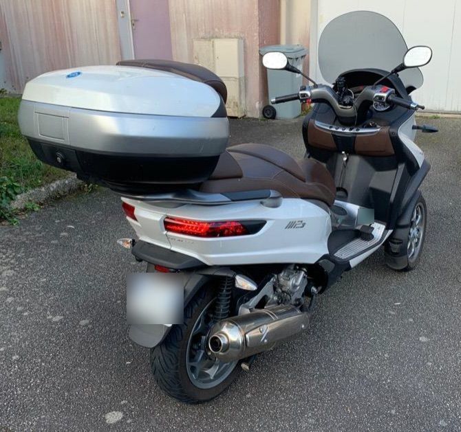 Photo PIAGGIO MP3 500 LT