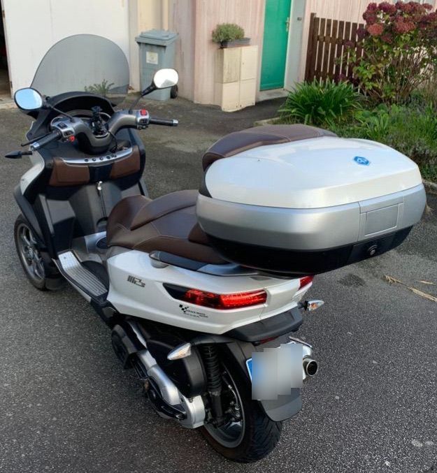 Photo PIAGGIO MP3 500 LT